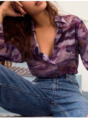 Dynamite Frida Sheer Marble-Print Purple Button-Up Blouse